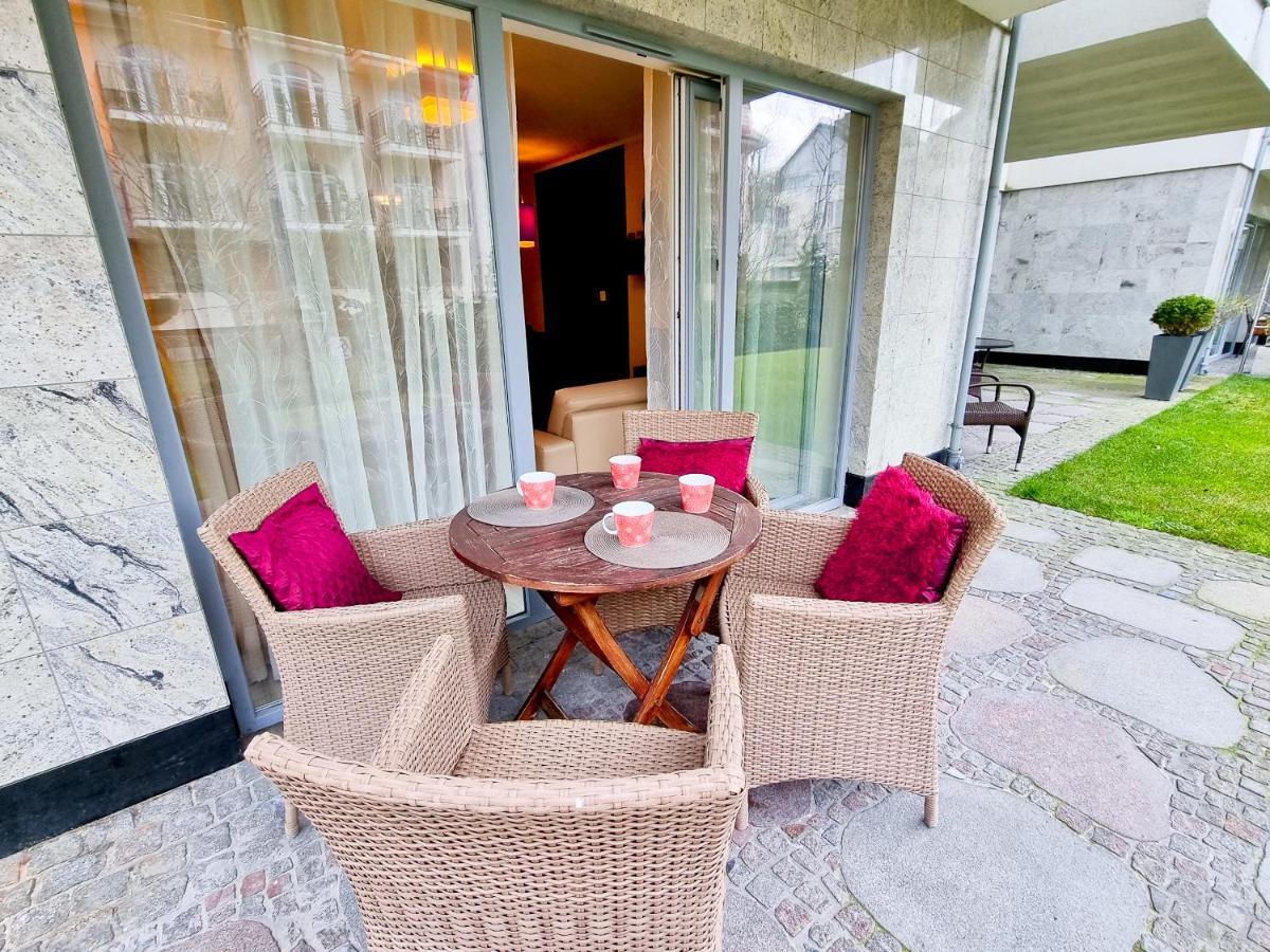 Visit Baltic - Stella Baltic Apartment ชวีโนวิชแจ ภายนอก รูปภาพ